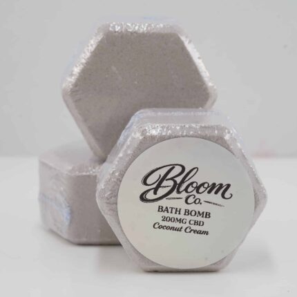 Bloom Co. - Coconut Cream Bathbomb - 200MG CBD - West Coast Cannabis